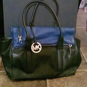 Michael Kors Tippi Black and Saphire